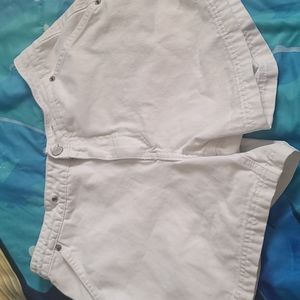 Mountain Lake Shorts